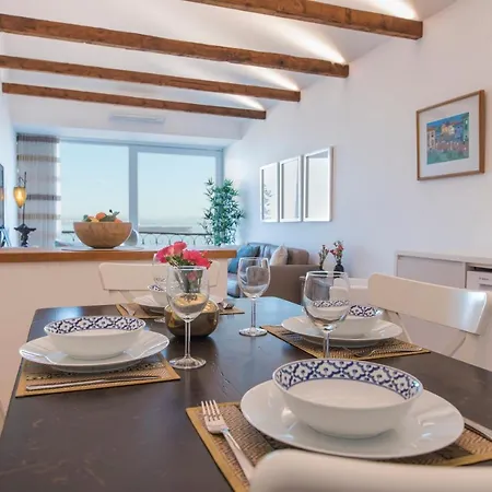 Lovelystay Pantheon Oasis Lejlighed