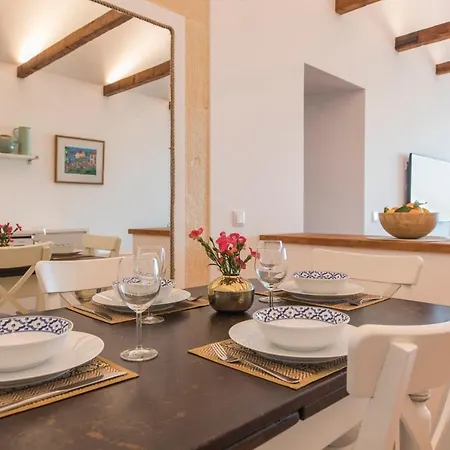 Apartamento Lovelystay Pantheon Oasis