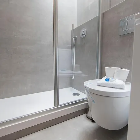 Lovelystay Pantheon Oasis Apartment *